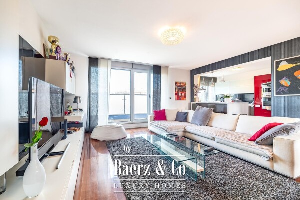 photo 1 Zagreb, Vrbik, 4-room apartment 202 m² and 2 garage parking spaces.