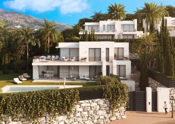 Four-Bedroom Villa with Private Elevator on an 815 m² Plot, Mijas