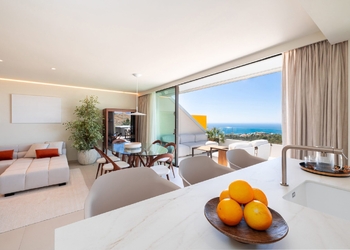 Luxury Garden Villa with Private Terrace