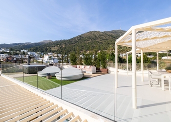 Luxury Sky Villa with Private Terrace and Valley Views