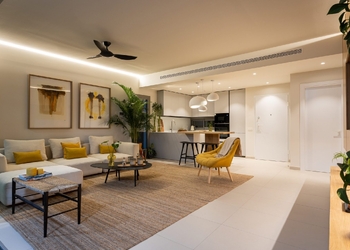 Luxury Garden Villa with Private Garden and Water Feature