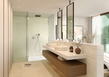 Luxury Sky Villa with Panoramic Sea Views